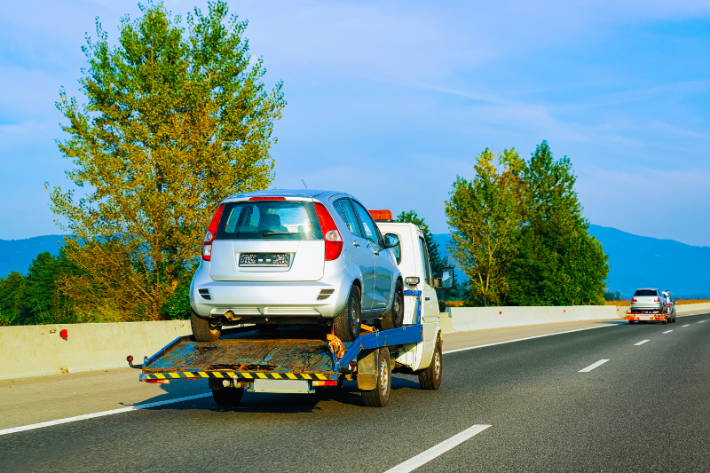 Pomoc drogowa na drodze szybkiego ruchu
